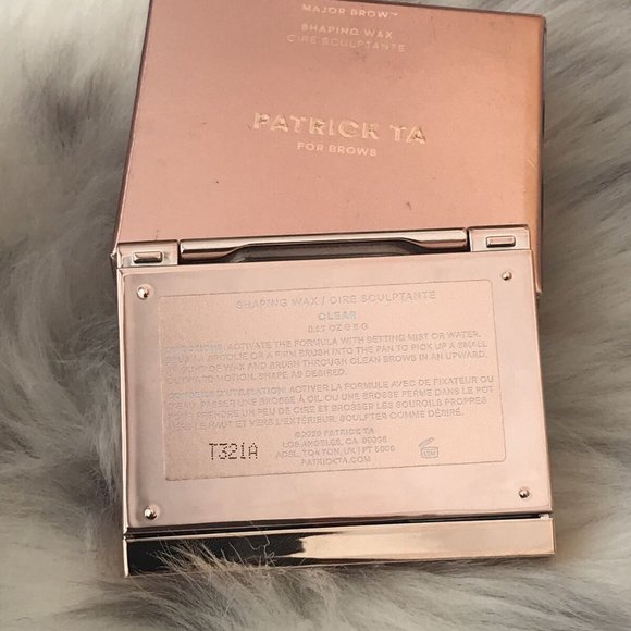 PATRICK TA MAJOR BROW SHAPING WAX - Picture 3 of 5